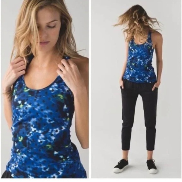 LULULEMON Cool Racerback Windy Blooms Sapphire Blue Multi Tank Size 6 - Picture 1 of 4